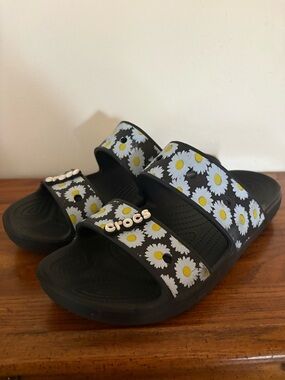 CROCS Black Daisy Print Dual-Strap Slide Sandals